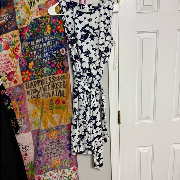 Chaps Navy and White Floral Dress​ - Picture 1 of 4